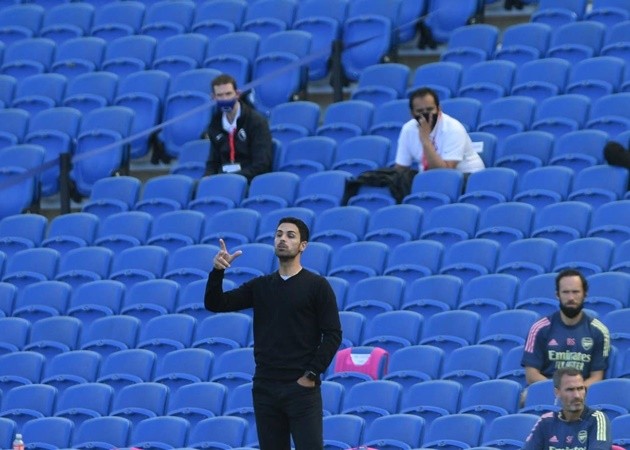 Toàn cảnh drama 'siêu to khổng lồ' ở trận Brighton 2-1 Arsenal - Bóng Đá