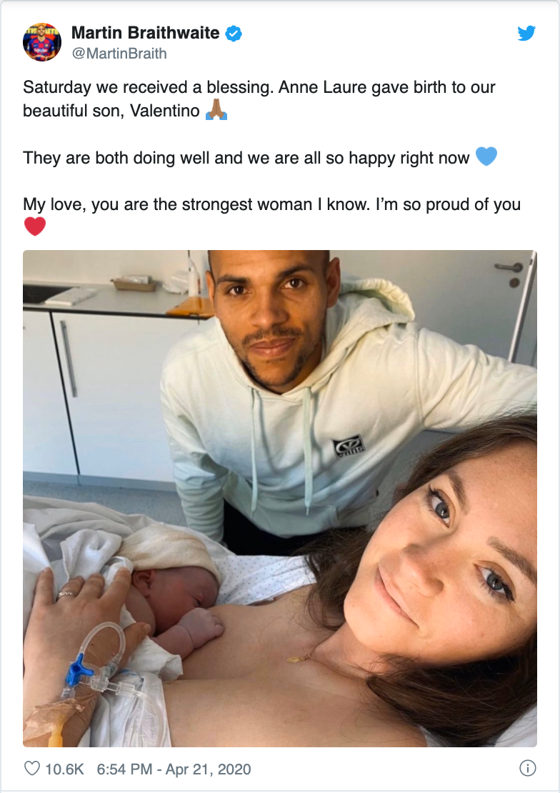 Braithwaite presents his son Valentino to the world - Bóng Đá