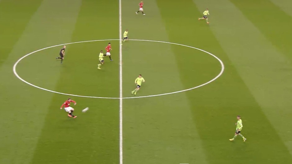 10 câu nói nổi tiếng trong làng bóng đá Anh: 'Cú lừa' thế kỷ của Rooney - Bóng Đá