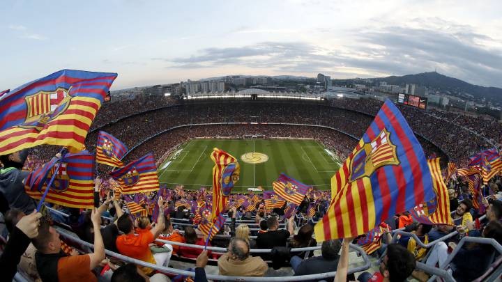 Barcelona players are unconvinced by the club's first pay cut proposal - Bóng Đá