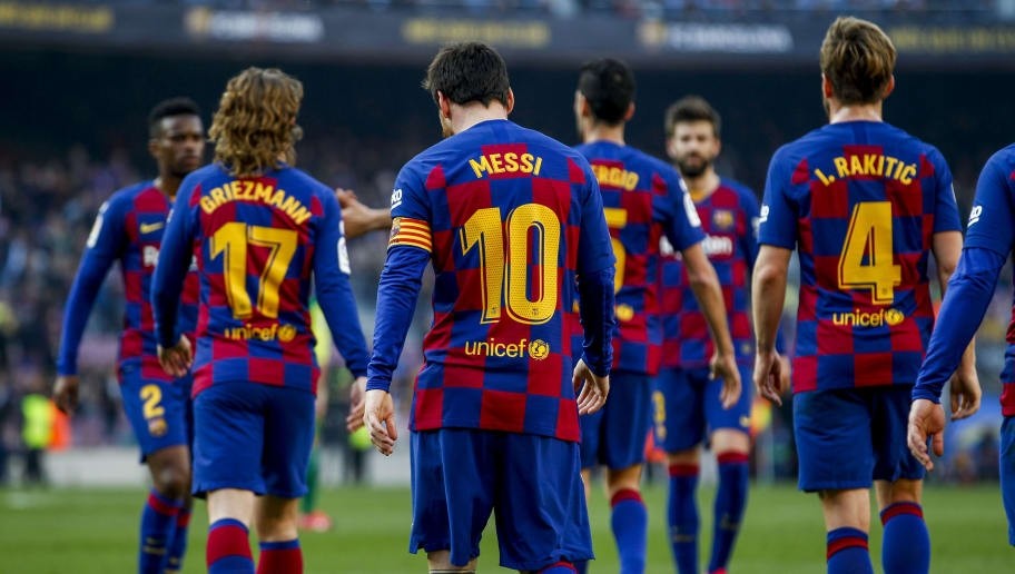 Barcelona players are unconvinced by the club's first pay cut proposal - Bóng Đá