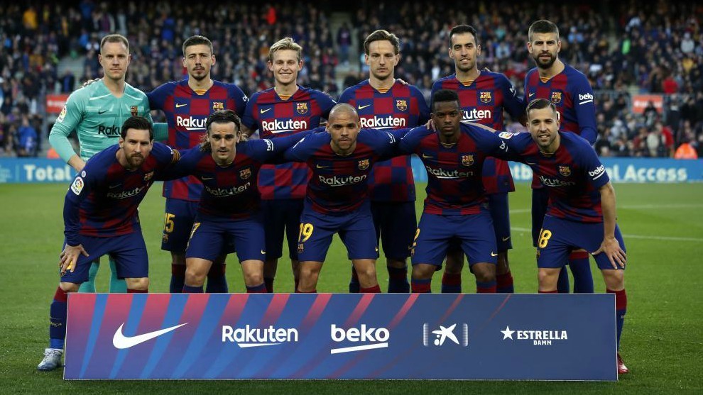 Barcelona players are unconvinced by the club's first pay cut proposal - Bóng Đá