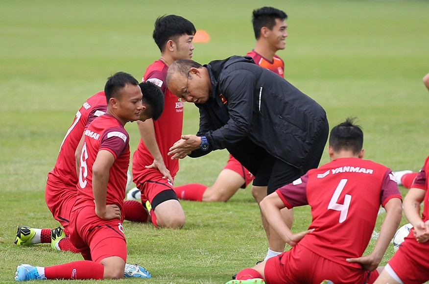 Trọng Hoàng bình phục thần tốc, báo tin vui cho HLV Park Hang-seo - Bóng Đá