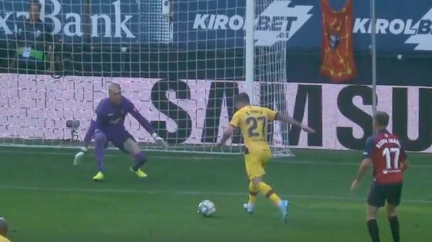 The Carles Perez chance that could have defeated Osasuna - Bóng Đá