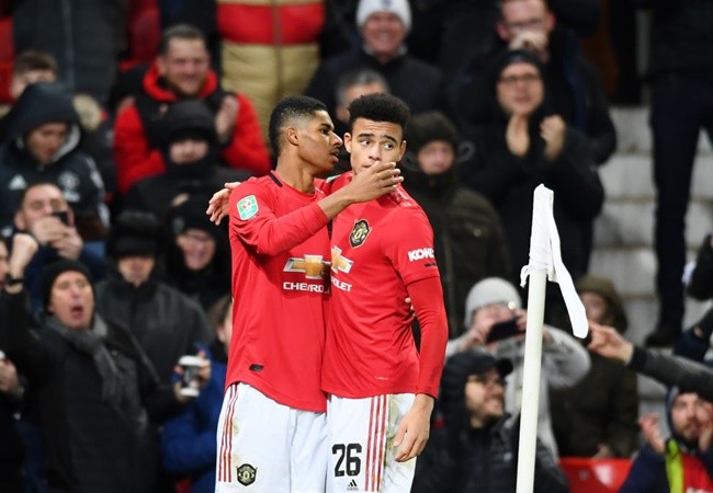 LASK úp mở việc trận đấu gặp Man Utd nguy cơ thi đấu không khán giả - Bóng Đá