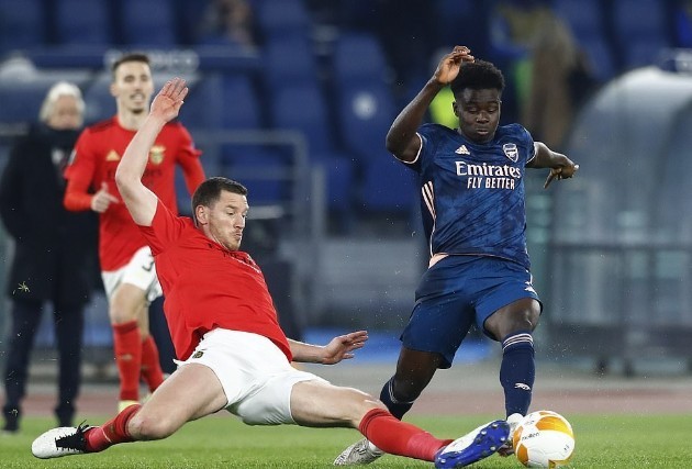 Gabriel magalhaes vs Benfica  - Bóng Đá
