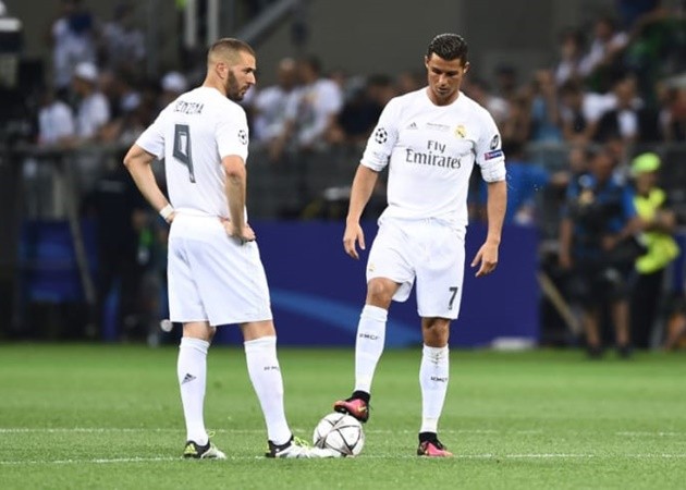 Đội hình hay nhất lịch sử cúp C1: 'Vua Ronaldo' và phần còn lại - Bóng Đá