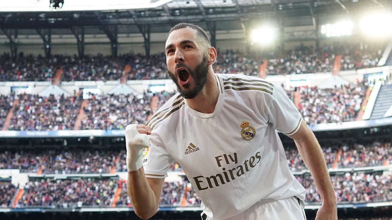Benzema, solo ante el peligro - Bóng Đá