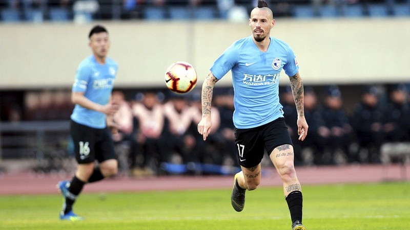 Marek Hamsik, biểu tượng Napoli từng khiến Man Utd quyết tâm chiêu mộ - Bóng Đá