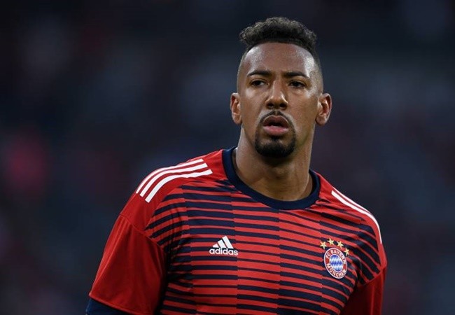 Bayern Munich defender Jerome Boateng responds to Arsenal and Chelsea transfer links - Bóng Đá