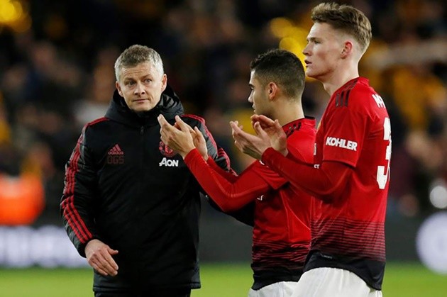 West Ham boss David Moyes has become a fruit and veg delivery driver during coronavirus lockdown – and he even gets tips - Bóng Đá