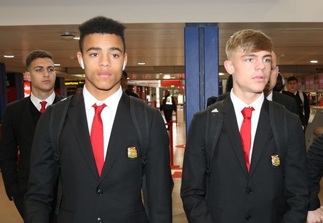 Brandon Williams - 'kẻ thách thức' vị trí của Luke Shaw là ai? - Bóng Đá