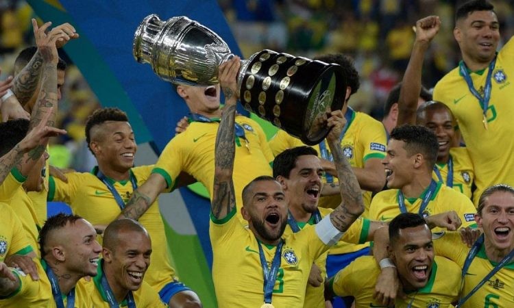 Five reasons why Dani Alves must choose Arsenal over Tottenham - Bóng Đá