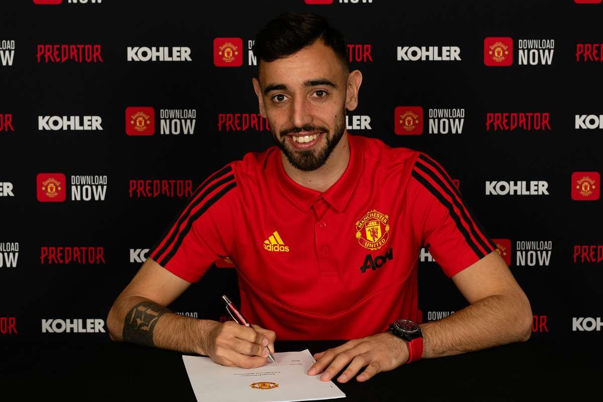 Sporting Lisbon chief says Manchester United made mistake in Bruno Fernandes transfer talks - Bóng Đá