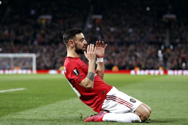 Bruno Fernandes đã bịt tai thì chẳng sợ ai! - Bóng Đá