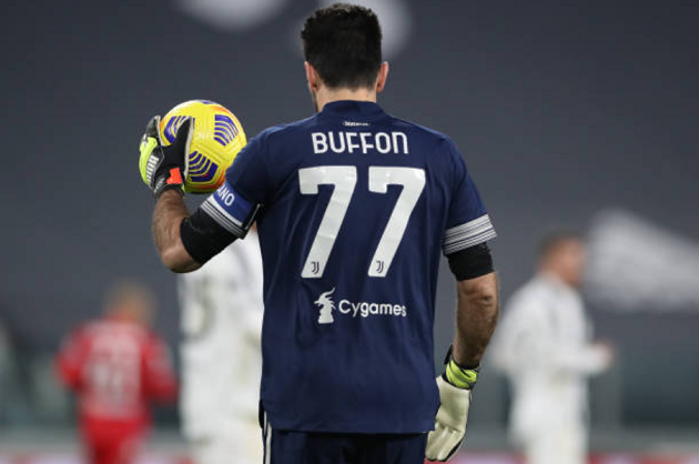 Tại Serie A, có 3 ông lão đang khiến cả thế giới thán phục - Bóng Đá