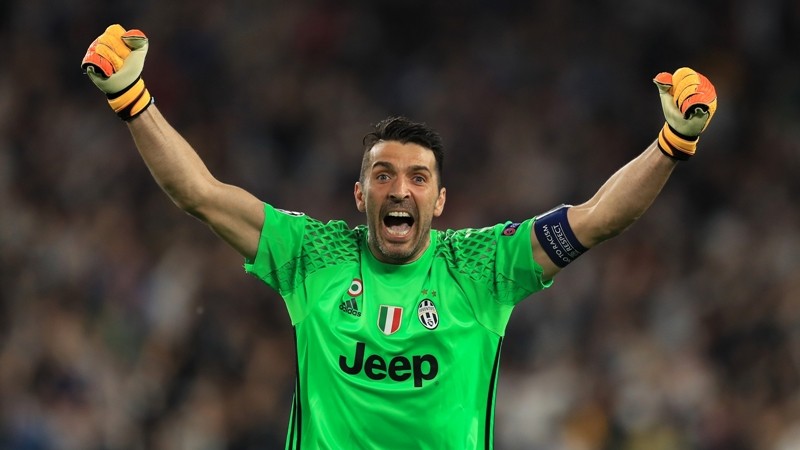 Tiết lộ điều khoản đặc biệt trong hợp đồng của Buffon và Juventus - Bóng Đá