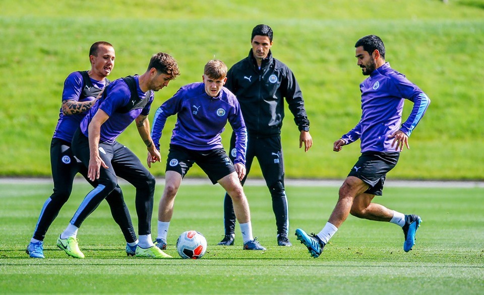 Man City tập - Bóng Đá