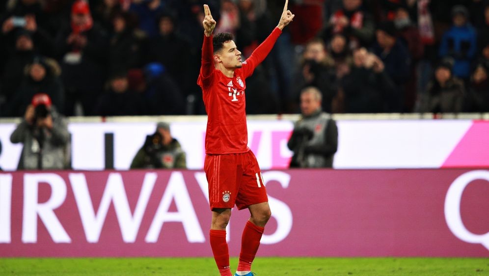 Chelsea boss Frank Lampard tipped to sign ex-Liverpool star Philippe Coutinho - Bóng Đá