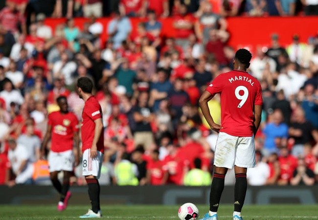 'It's killing me!' - Evra hurt by lack of respect for Man Utd & predicts when things will improve - Bóng Đá