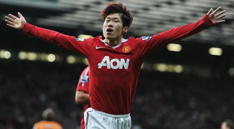 Who is the League's best-ever Asian player? - Bóng Đá