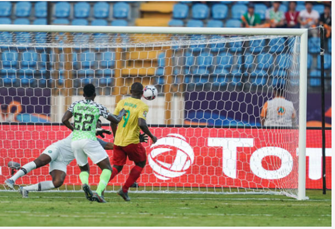 ảnh sau trận - Bóng Đá