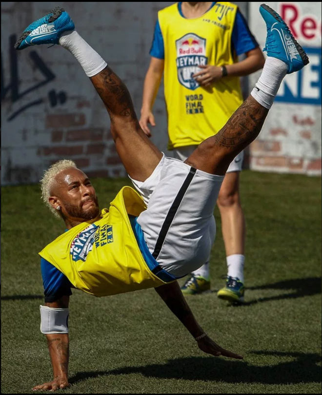 PSG contract rebel Neymar plays in his own charity tournament just a week after missing the Copa America - Bóng Đá