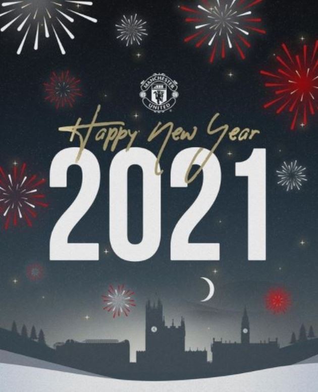 Fred cùng 'cực phẩm' rạng ngời chào đón năm mới 2021 - Bóng Đá