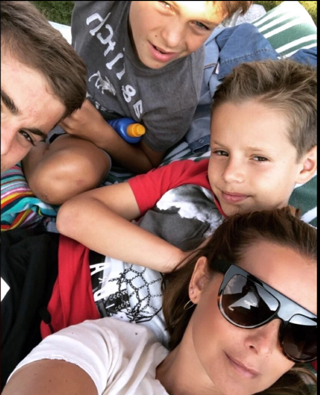 Frank Lampard’s star-studded family includes TV royalty like wife Christine and legends of football like Harry Redknapp - Bóng Đá