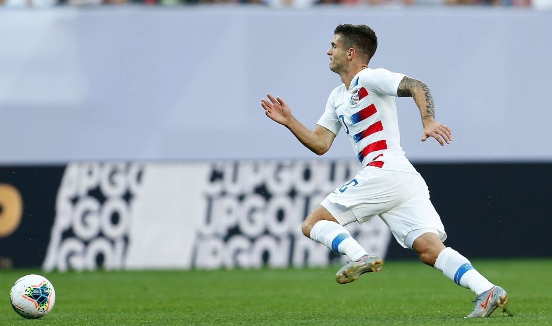 Chelsea supporters love what Willian did for Brazil vs Peru at the Copa America - Bóng Đá