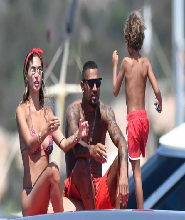 Kevin-Prince Boateng and stunning bikini-clad wife Melissa Satta put split rumours behind them on romantic break in Sardinia - Bóng Đá