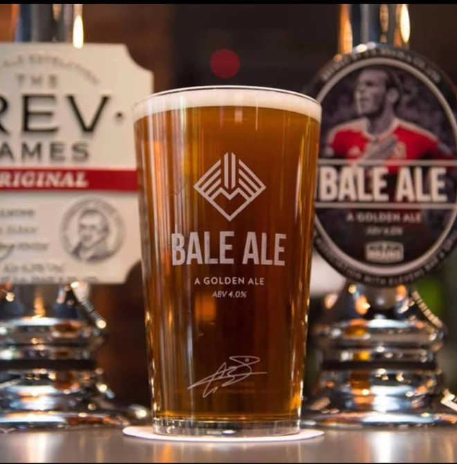 Cuộc sống sau đường pitch của Gareth Bale (The Sun) - Bóng Đá