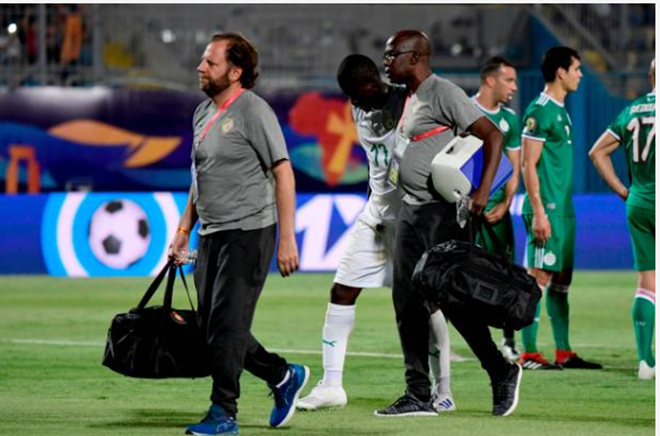 ảnh sau trận - Bóng Đá