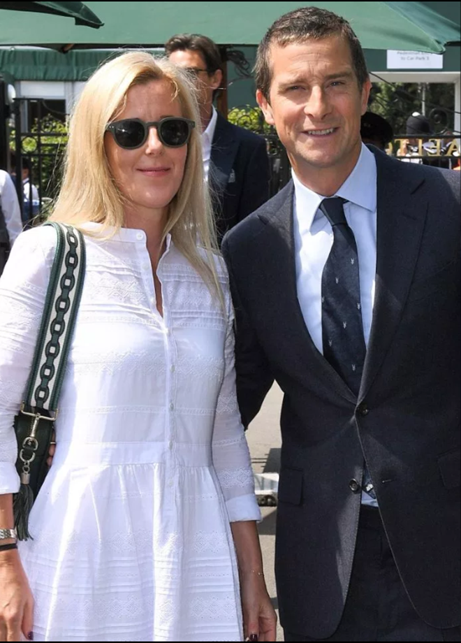 Man Utd legends Sir Alex Ferguson and David Beckham spotted at Wimbledon as stars come out to watch blockbuster Federer vs Nadal clash - Bóng Đá