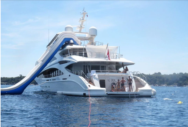 Siêu du thuyền 15 triệu bảng được Ronaldo thuê (The Sun) - Bóng Đá