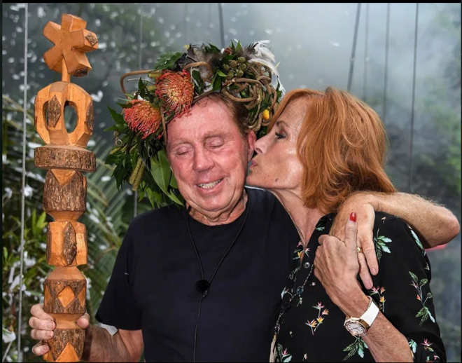 Frank Lampard’s star-studded family includes TV royalty like wife Christine and legends of football like Harry Redknapp - Bóng Đá