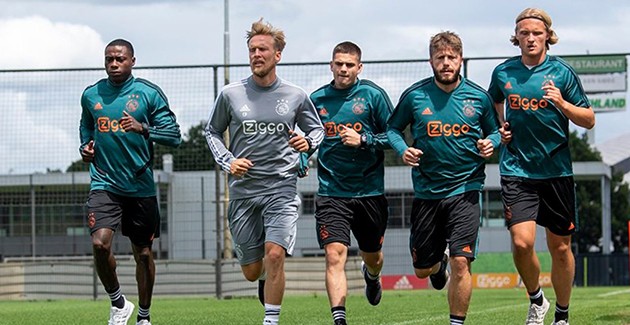 ảnh: AJAX hội quân tập, De Ligt vẫn có mặt - Bóng Đá