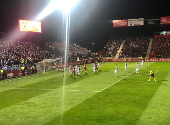 Xác định đội bóng đầu tiên vào chung kết Copa del Rey - Bóng Đá