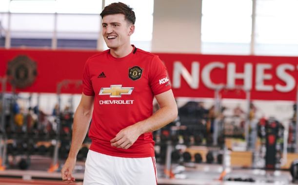 CHÍNH THỨC! Man Utd 'nổ bom tấn' thứ 3 trong mùa Hè 2019 - Bóng Đá