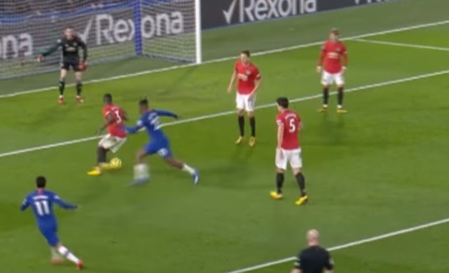 Sau đại dịch COVID-19, Man Utd sẽ tìm được Vaccine cho phòng tuyến? - Bóng Đá
