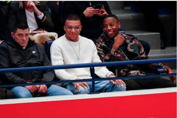 Juventus 'desperate to sign Kylian Mbappe' - Bóng Đá