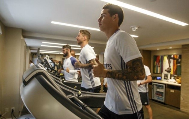 Real Madrid players to train at home while quarantine is in effect - Bóng Đá
