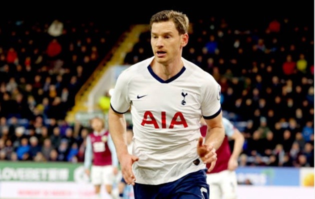 Vertonghen weighing up his club options - Bóng Đá