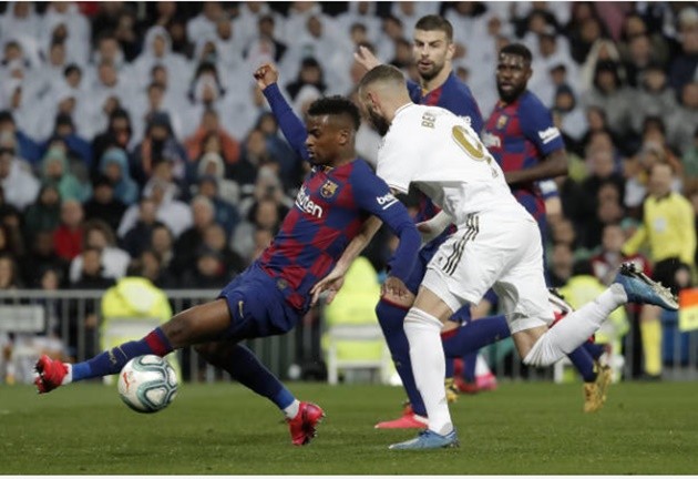 Laurent Koscielny has refused to travel with Arsenal on their US tour - Bóng Đá