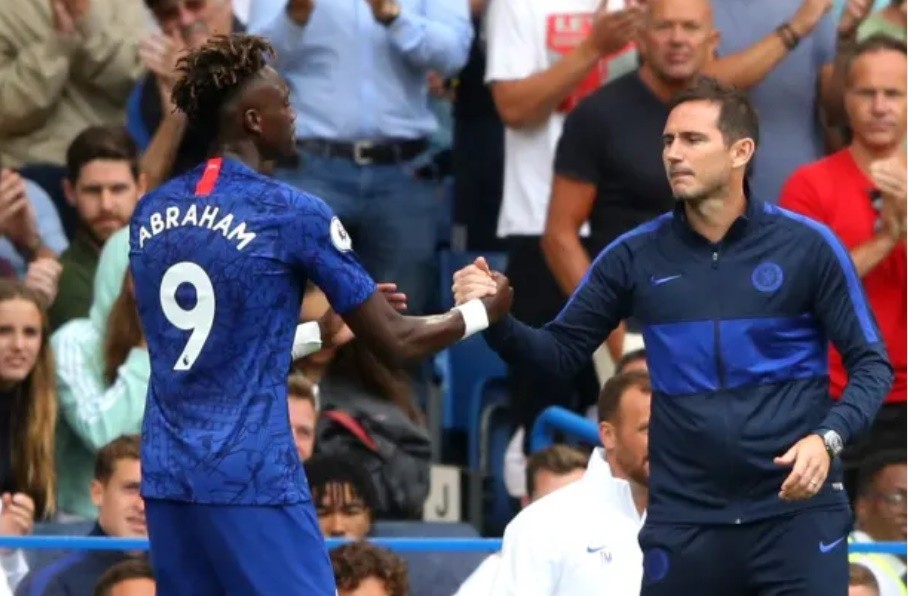 Paul Merson thúc giục sự nhẫn nại ở Chelsea - Bóng Đá