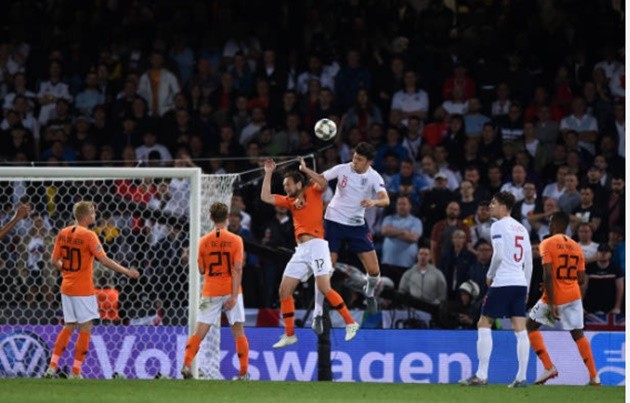 Top 5 ngôi sao không chiến tốt nhất châu Âu - Bóng Đá