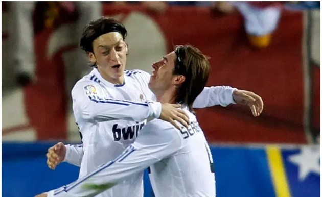 7 cạ cứng trong sự nghiệp đỉnh cao của Ozil - Bóng Đá