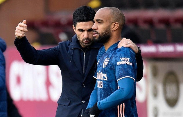 TRỰC TIẾP Burnley 1-1 Arsenal (H2): Lacazette vào sân - Bóng Đá