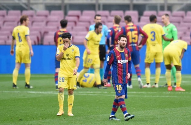 Kiểm soát bóng 81%, Barca vẫn mất điểm - Bóng Đá