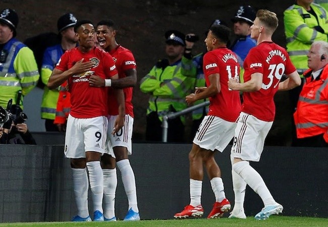 Anthony Martial plays down rivalry with Marcus Rashford for Manchester United’s centre-forward spot - Bóng Đá